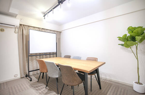 池袋FRIENDS会議室サンフラワー2-2