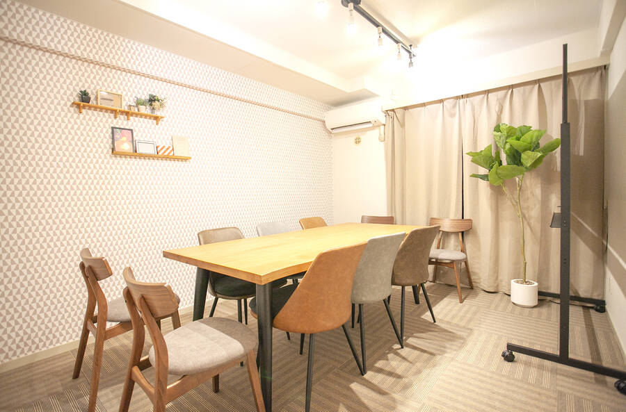 池袋FRIENDS会議室サンフラワー2-4