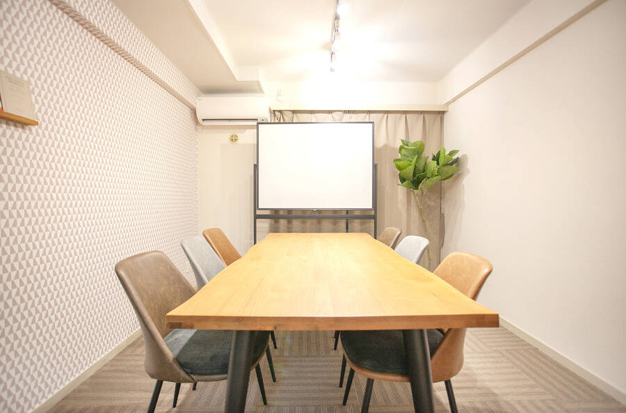 池袋FRIENDS会議室サンフラワー2-7
