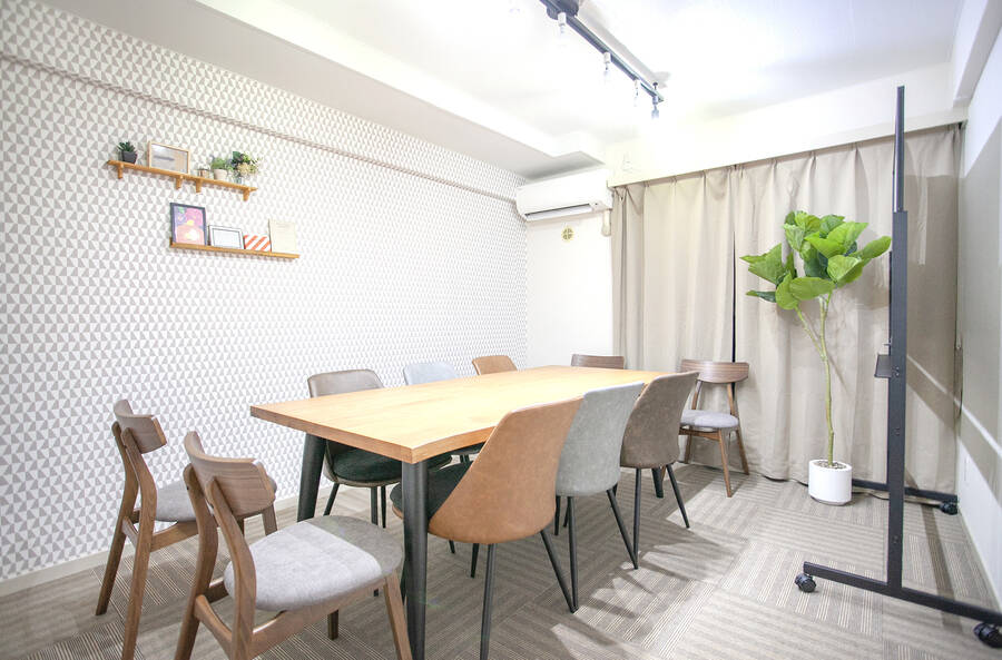 池袋FRIENDS会議室サンフラワー2-11