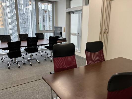 halooSPACE at吉祥寺 会議室B-2