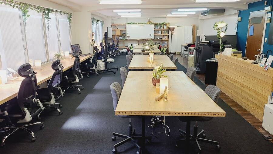 【ROUGH LABO TECH扇町】 オープン席1DAY利用/A-2