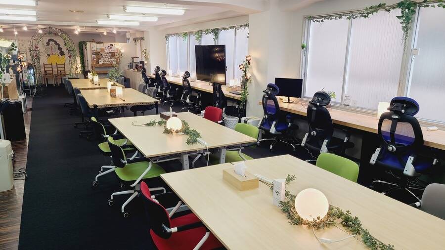 【ROUGH LABO TECH扇町】 オープン席1DAY利用/A-8