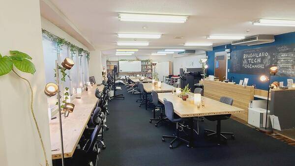 【ROUGH LABO TECH扇町】会議・オフィススペース-2