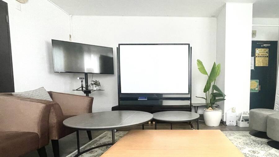 貸会議室・多目的スペース【小部屋ラボ】京都烏丸御池店-7