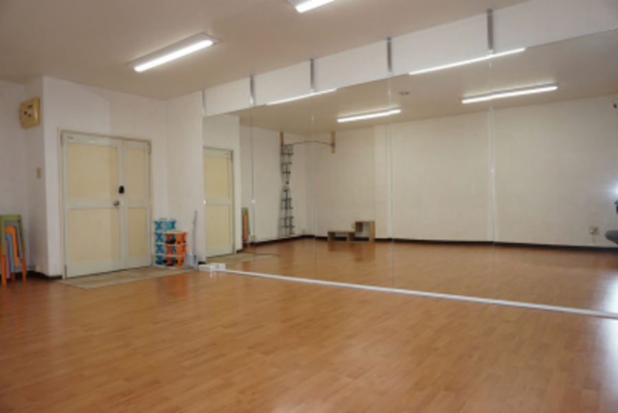 横浜　東神奈川駅３分のレンタルスタジオ　クローバー-3