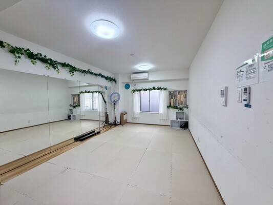 VILLENT梅田ダンススタジオ402-1