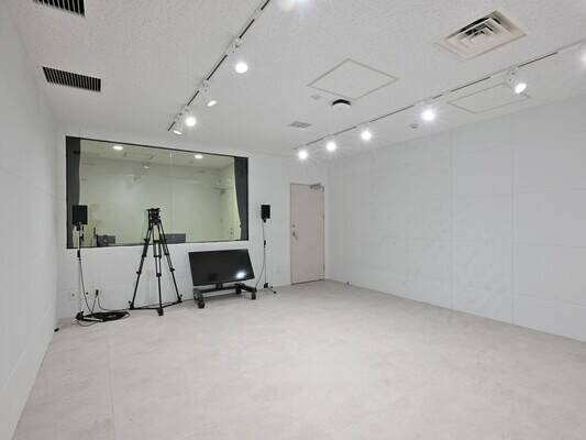 スペース中目黒 SPACE YELLOW（スペース イエロー）-3