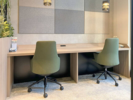 H1T霞ケ関 OPEN SPACE-1