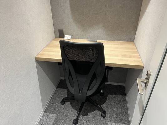 いいオフィス志村坂上 ブース3-2