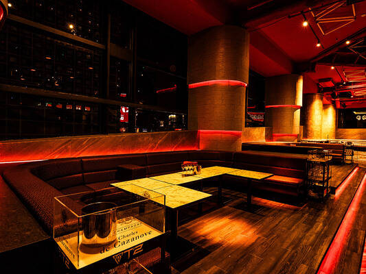 T2 SHINJUKU-東京都新宿区--2