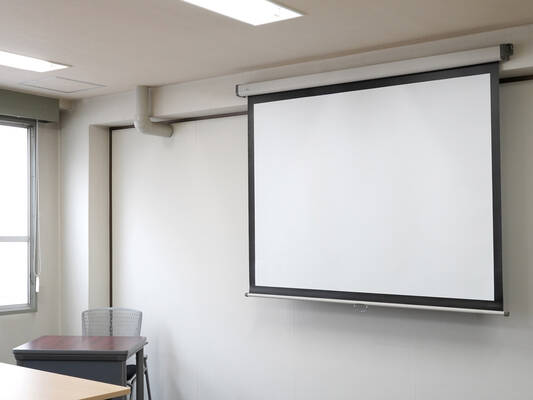 ミヤケインダストリー会議室【第一会議室】-2