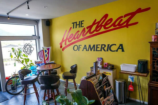 JOHNNY'S AUTO SERVICE-2