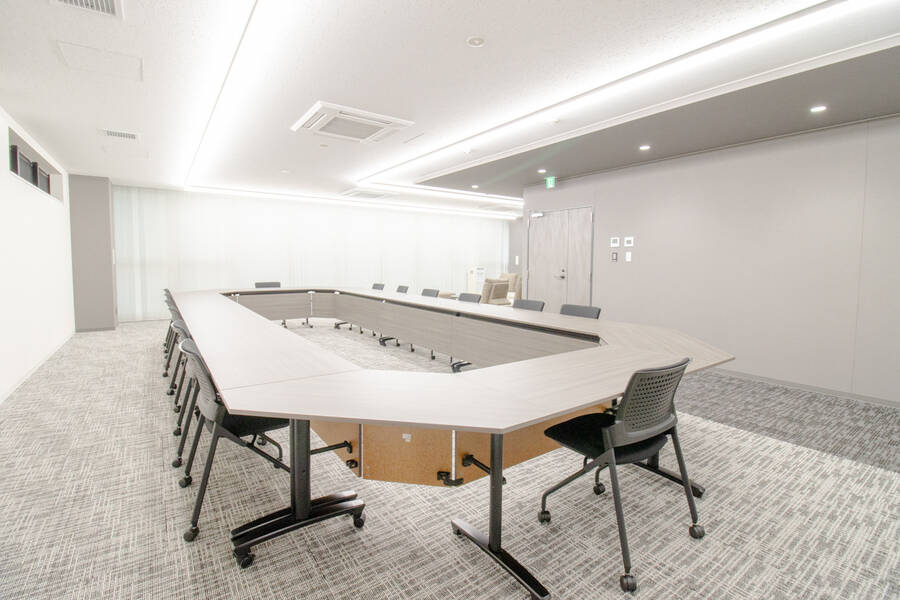 ふれあい貸し会議室 Premium トヨタレンタリース博多駅前S-7