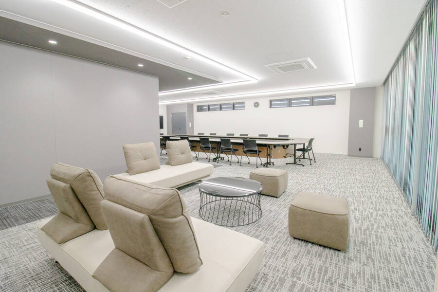 ふれあい貸し会議室 Premium トヨタレンタリース博多駅前S-9