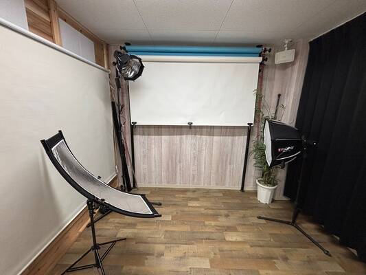 オレンジワーク緑地公園店内「撮影スタジオB/C 2部屋占有」-2