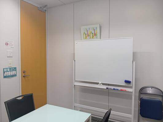 fabbit大阪本町 打合室-3