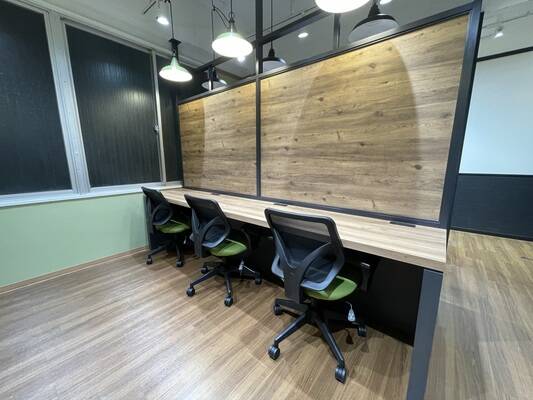 いいオフィス恵比寿 オープンスペース1名席【5階】（5）-3