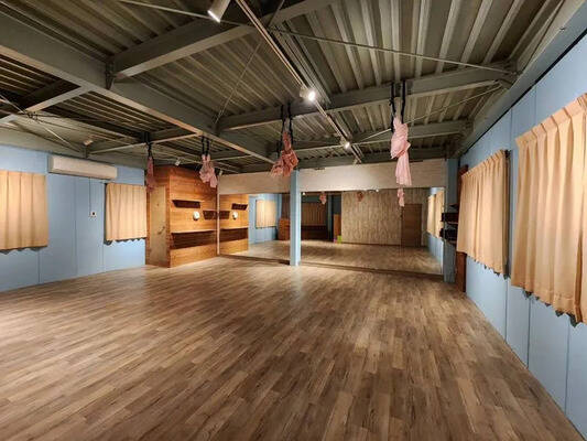 レンタルスタジオBigTree 岩出店-1