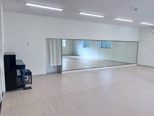 STUDIO KID～ホール～-1