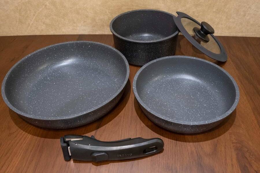 Aivicスペース池袋西口5号店-17