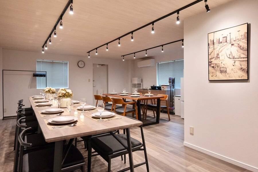 Aivicスペース池袋南口1号店-4