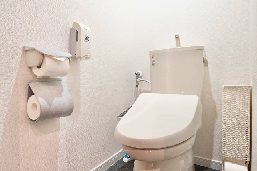 Aivicスペース池袋南口1号店-20