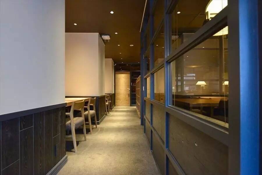 BasisPoint五反田店 4名BOX席A-7