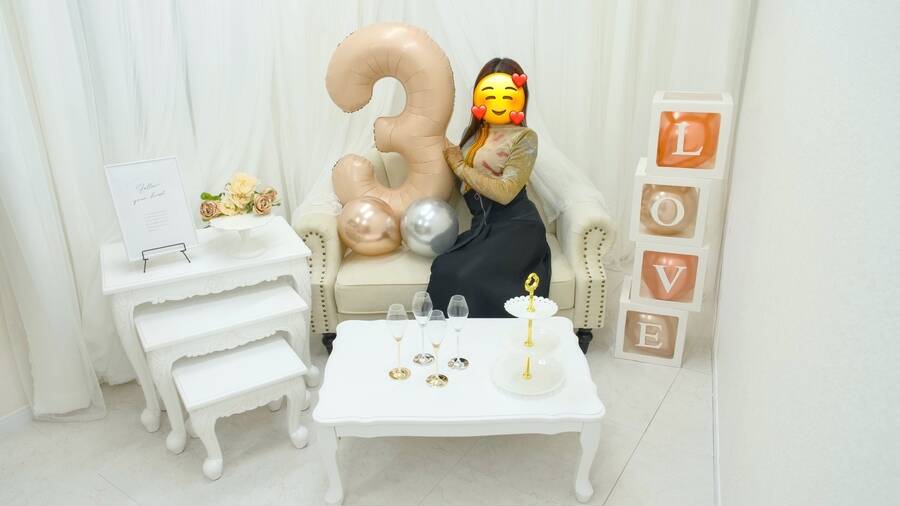 フォトスタジオ移転に伴いスタジオで使用していたローテーブルを販売いたします。 フォトグラファー常駐セルフテーブルフォトスタジオ | イロドリフォト