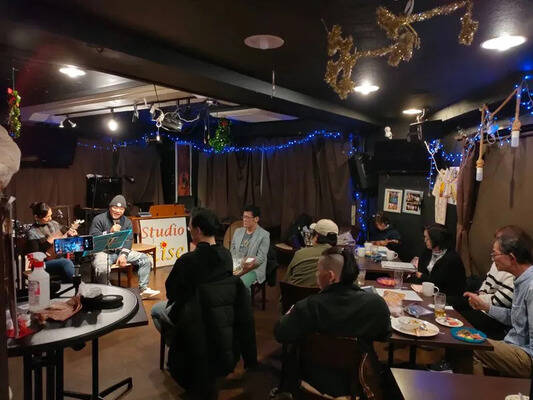 スタジオ　ライズ-1