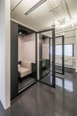 【BRIDGEX workplace】フォンブースA-1