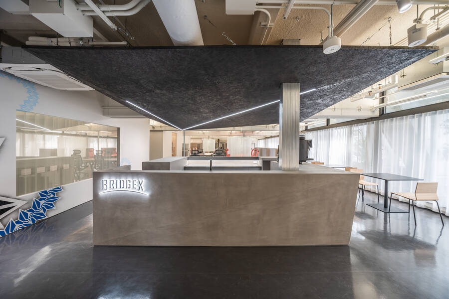 【BRIDGEX workplace】フォンブースA-4