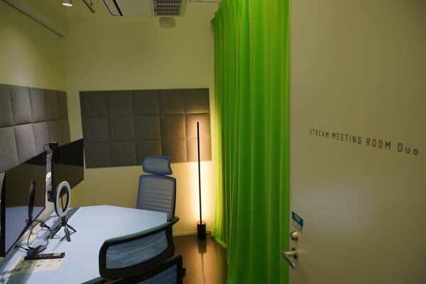 【BRIDGEX workplace】ミーティングルームD-2