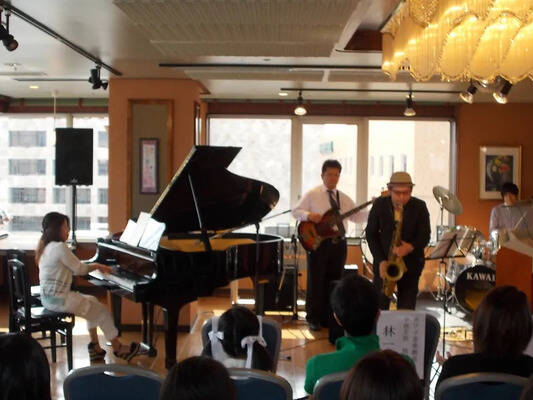 ダイニング　てっぺん-3