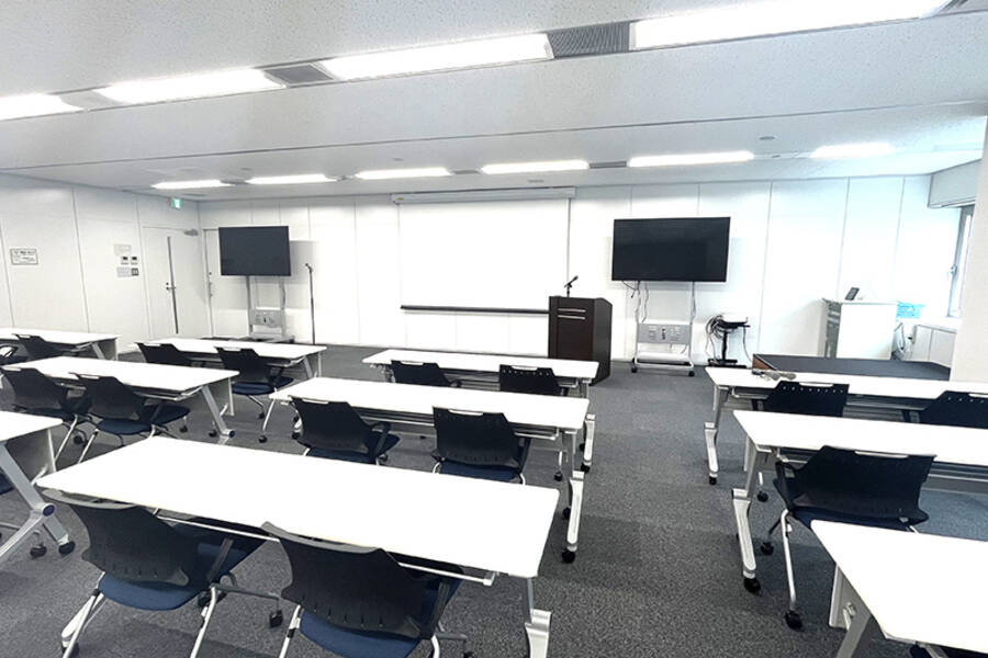 【レンタルスペース】【スペイシー】貸会議室 新富町駅 64名の画像