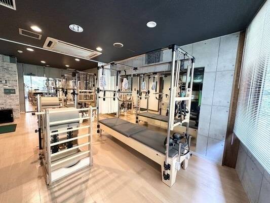 レンタルピラティススタジオAivic新宿【Aスペース】-1