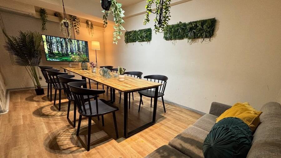 Colormellカラメル六本木1号店-2