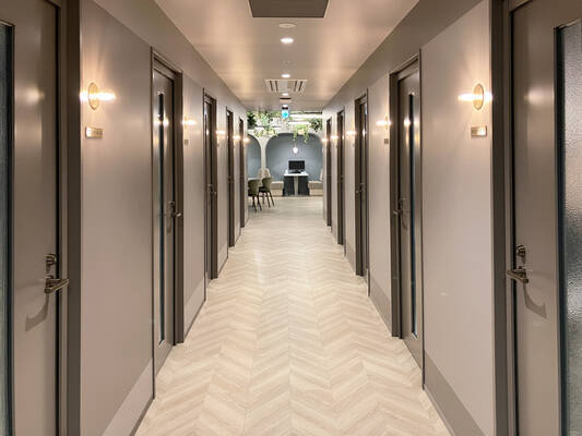 H1T新大阪 OPEN SPACE-2