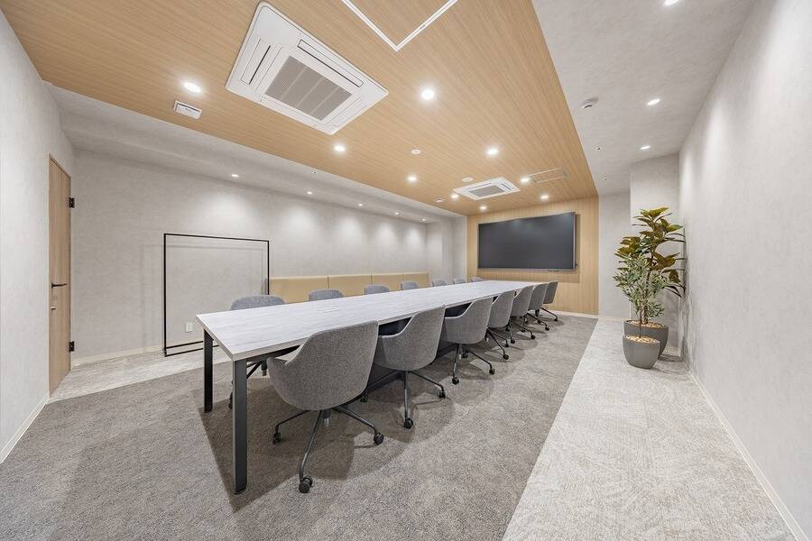 BIZcomfort北浜14名用会議室-3