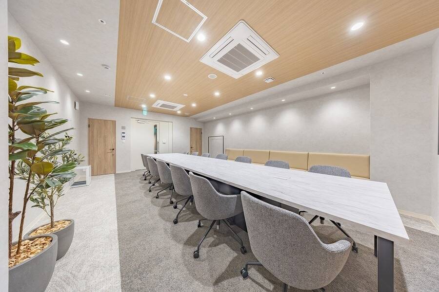 BIZcomfort北浜14名用会議室-4