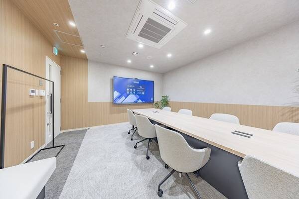 BIZcomfort北浜8名用会議室-2