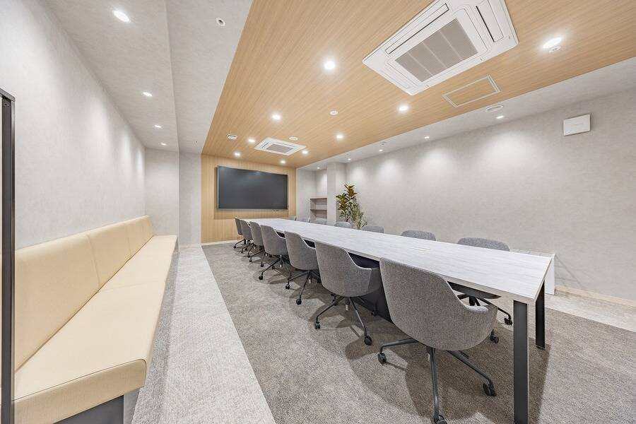 BIZcomfort北浜14名用会議室-8