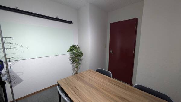 パシュートみんなの会議室 博多駅南-1