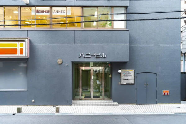 drapeau ANNEX2 D会場-3