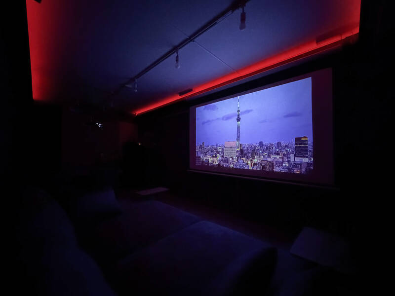 シェアスペcinema池袋-5