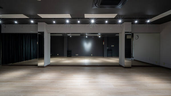 レンタルダンススタジオCLOVER二条駅店-3