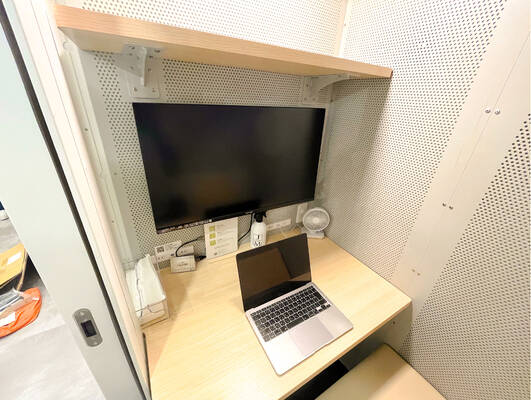 FEEEP白楽店｜1名用完全防音個室-2