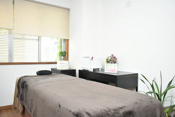 フィットネス ネイルサロン エステサロンに-1