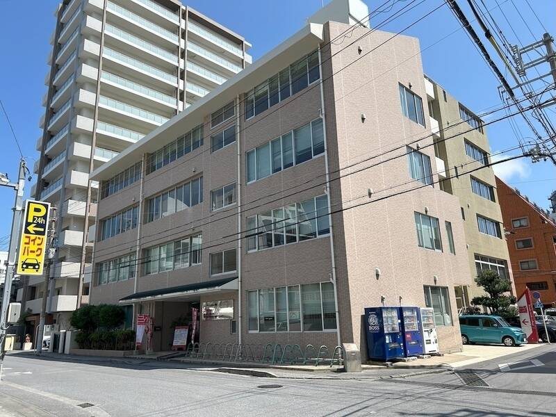みんなの貸会議室　那覇東町店-26