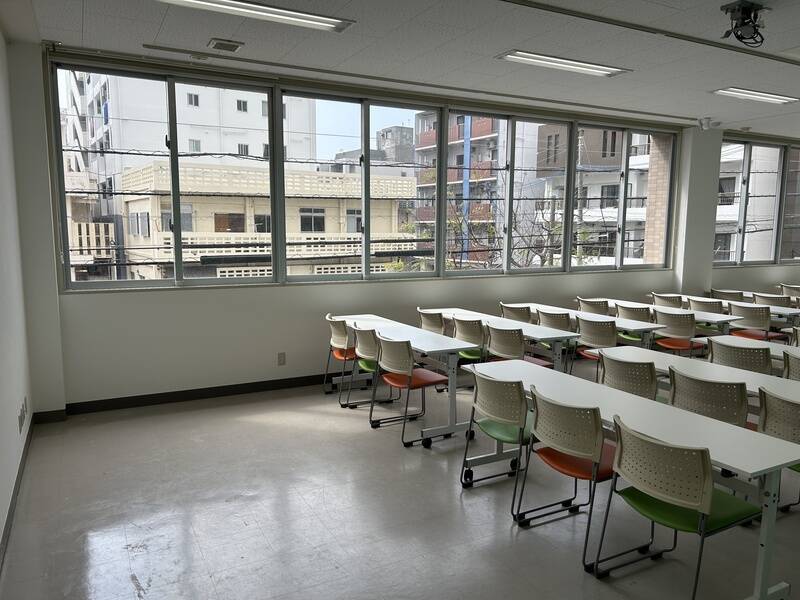 みんなの貸会議室　那覇東町店-27